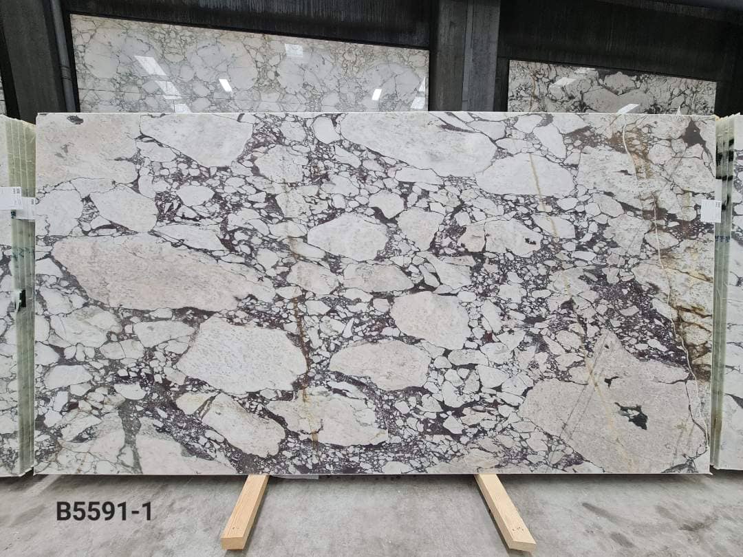 Calacatta Viola Honed marble slab in White